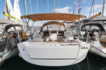 Sailboat Adrio charter rental in Croatia | Yacht4Less