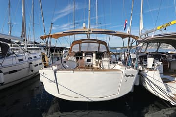 Sailboat Horido charter rental in Croatia | Yacht4Less