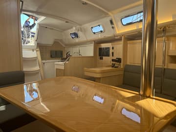 Sailboat Ziriguidum available for yacht charter in Brazil | Yacht4Less