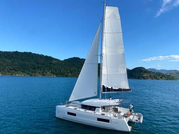 Best Price for a Catamaran Atmosfera W rental in Brazil | Yacht4Less