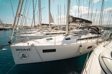 Sailboat Skipper's Girl charter rental in Croatia | Yacht4Less