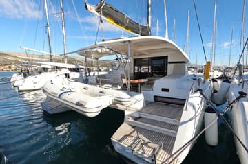 Best Price for a Catamaran Easy Course rental in Croatia | Yacht4Less