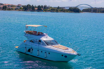 Best Price for a Motorboat Lamona rental in Croatia | Yacht4Less