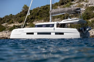Catamaran Cat charter rental in Croatia | Yacht4Less
