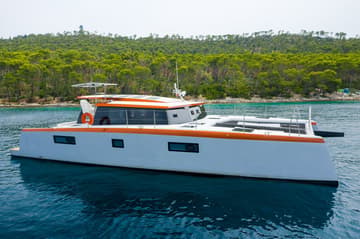 Best Price for a Power Catamaran Orange rental in Croatia | Yacht4Less