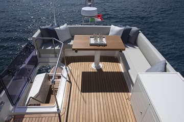 Motorboat Roch Antonio available for yacht charter in Croatia | Yacht4Less