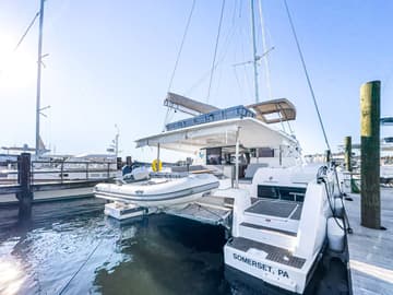 Catamaran La Bella Vita charter rental in BVI | Yacht4Less