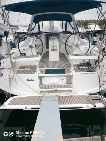 Sailboat Beghe charter rental in Italy | Yacht4Less