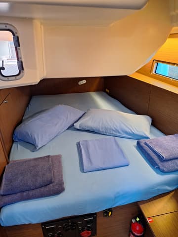 Best Price for a Sailboat Josephine rental in Italy | Yacht4Less