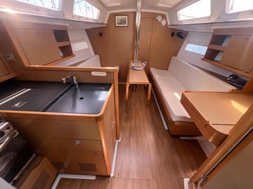 Sailboat Lazzarone available for yacht charter in Italy | Yacht4Less