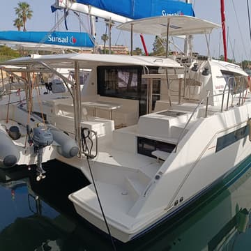 Catamaran Bellambriana charter rental in Italy | Yacht4Less