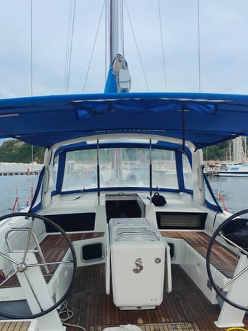 Best Price for a Sailboat Saint Michel rental in Italy | Yacht4Less
