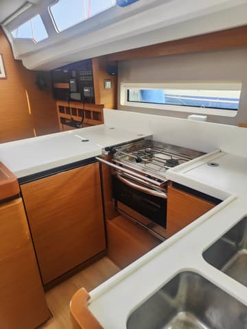 Sailboat Nennella available for yacht charter in Italy | Yacht4Less