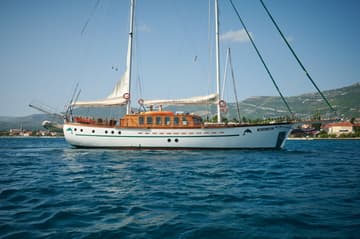 Best Price for a Gulet Queen of Adriatic rental in Croatia | Yacht4Less
