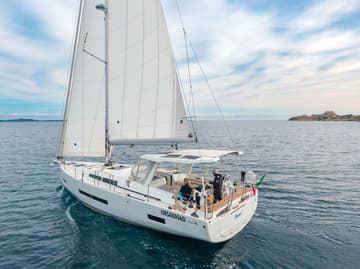 Sailboat Orsasei charter rental in Italy | Yacht4Less