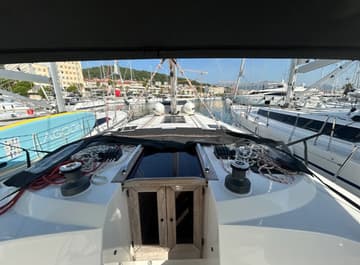 Sailboat Šiljo available for yacht charter in Croatia | Yacht4Less