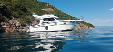 Motorboat NN available for yacht charter in Croatia | Yacht4Less