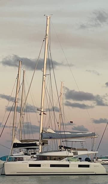 Best Price for a Catamaran Escapade rental in BVI | Yacht4Less