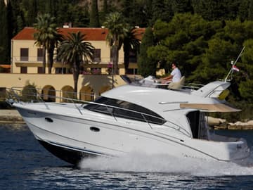 Motorboat Galeb charter rental in Croatia | Yacht4Less