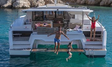 Best Price for a Catamaran All the Perks rental in BVI | Yacht4Less