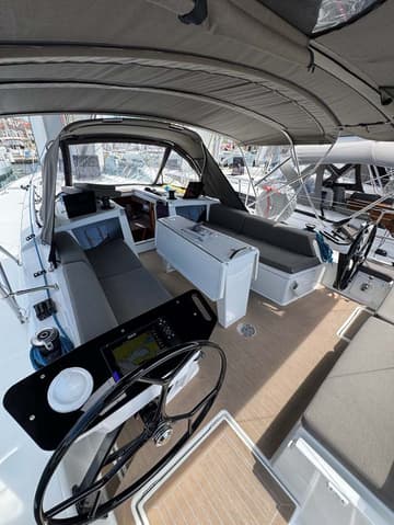 Sailboat Aventura available for yacht charter in Croatia | Yacht4Less