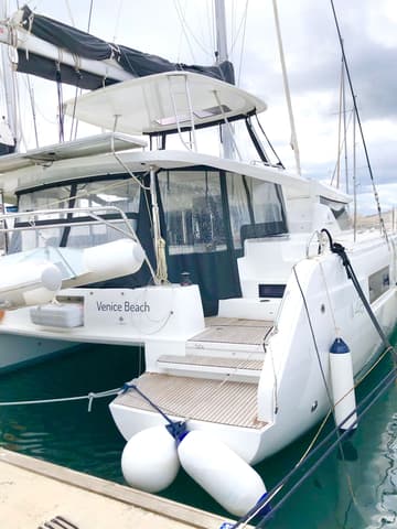 Best Price for a Catamaran Venice Beach rental in Croatia | Yacht4Less