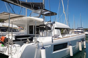 Catamaran Yolo available for yacht charter in Croatia | Yacht4Less