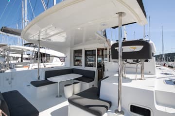 Best Price for a Catamaran Mare Negroni rental in Croatia | Yacht4Less