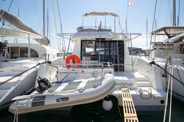 Best Price for a Power Catamaran Mare Tortuga rental in Croatia | Yacht4Less