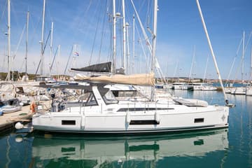 Best Price for a Sailboat Vento di Mare rental in Croatia | Yacht4Less