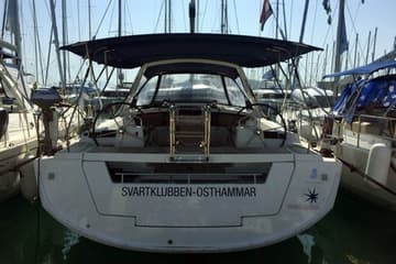 Sailboat CAMILLA charter rental in Sweden | Yacht4Less