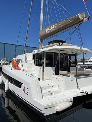 Best Price for a Catamaran Tamboo rental in Bahamas | Yacht4Less