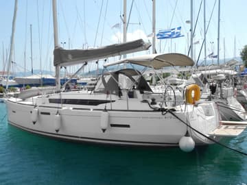 Sailboat Kinthia charter rental in Greece | Yacht4Less
