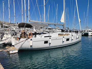 Sailboat Frizzante charter rental in Croatia | Yacht4Less