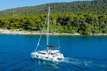 Catamaran Brattia available for yacht charter in Croatia | Yacht4Less
