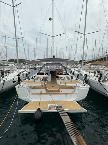 Sailboat Amari charter rental in Croatia | Yacht4Less