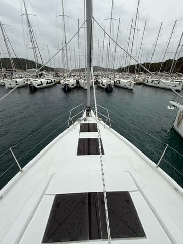 Sailboat Amari available for yacht charter in Croatia | Yacht4Less