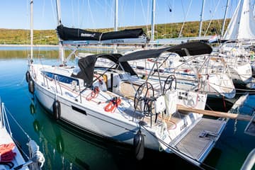 Sailboat Carla available for yacht charter in Croatia | Yacht4Less