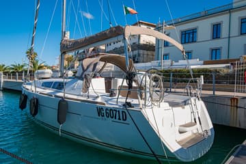 Sailboat Ribellina charter rental in Italy | Yacht4Less