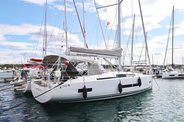 Sailboat Sundance available for yacht charter in Croatia | Yacht4Less