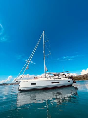 Sailboat Naomi charter rental in Croatia | Yacht4Less