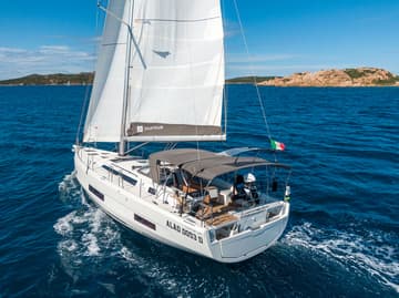 Sailboat Dione charter rental in Italy | Yacht4Less
