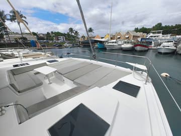 Catamaran CELSIUS available for yacht charter in Caribbean | Yacht4Less