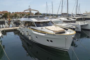 Motorboat Red Hot charter rental in Croatia | Yacht4Less