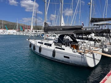 Sailboat FuFu charter rental in Croatia | Yacht4Less