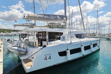 Best Price for a Catamaran Breeze rental in Croatia | Yacht4Less