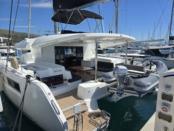 Catamaran Sail La Vie charter rental in Croatia | Yacht4Less