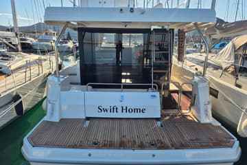 Motorboat Swift Home charter rental in Croatia | Yacht4Less