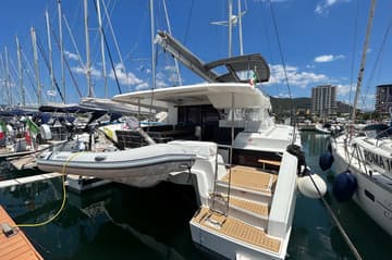 Catamaran Deutz available for yacht charter in Italy | Yacht4Less