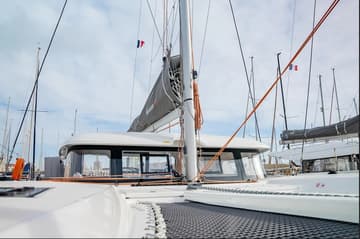 Catamaran Alpamapa charter rental in France | Yacht4Less